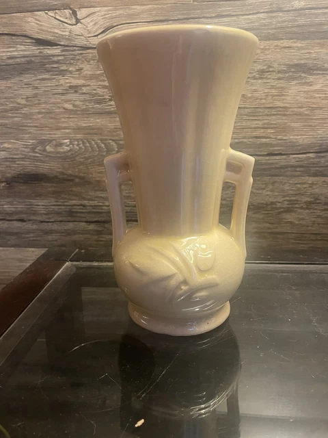 VINTAGE 1940S ART Deco McCoy Pottery Double Handled Vase Ivory $29.99