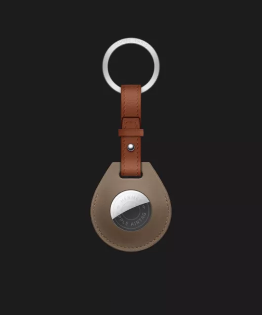 Brand New Authentic Apple AirTag Hermès Key Ring Beige de Weimar Leather Brand New Authentic Apple AirTag Hermès Key Ring Beige de Weimar Leather