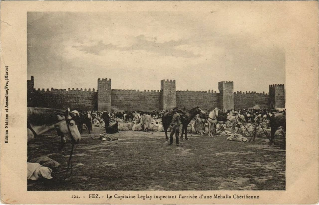 CPA AK MAROC FEZ Le Capitaine Leglay (10067)