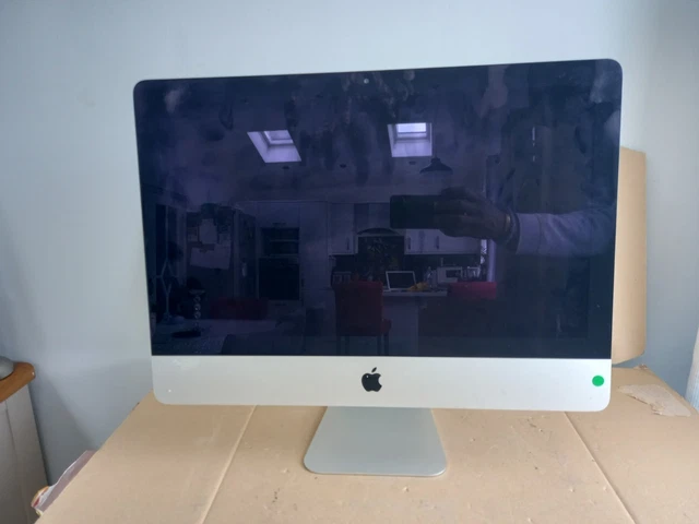 iMac Pro 27 Xeon 3 Ghz 64 Go 1,024 To SSD Grå Sidereal - Utan tillbehör (2017) - Renoverad