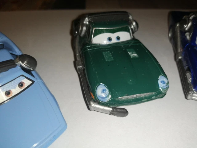 lot de  voitures cars disney pixar  mattel metal  d occasion 3