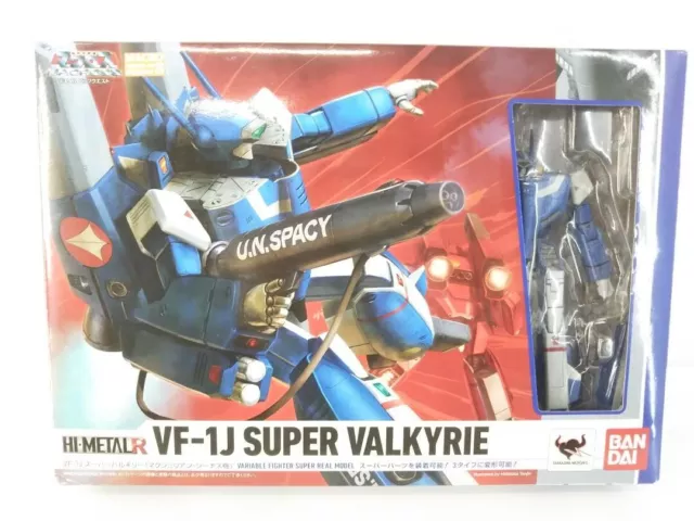 HI-METAL R Macross VF-1J SUPER VALKYRIE Maximilian Jenius Figure Bandai Japan