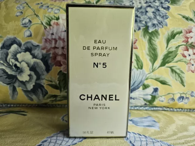 Chanel No 5 Eau de Parfum Spray SEALED 1.4 fl ox 41 ml NEW in Box Vintage