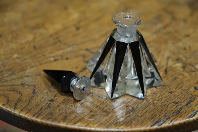 Art Deco Karl Palda Bohemian Czech Art Glass Perfume Bottle with Stopper
