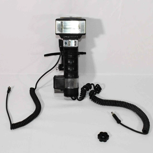 Camera Metz 45 CT-4 Flash With Sync Cable And Battery Pack Hook Up 0422!!!