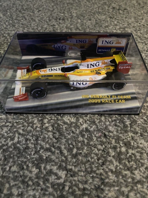 ALONSO COLLECTION 1:43 Minichamps RENAULT F1 TEAM R201 VOITURE D'ESSAI BARCELONE 2002 EUR 84,55
