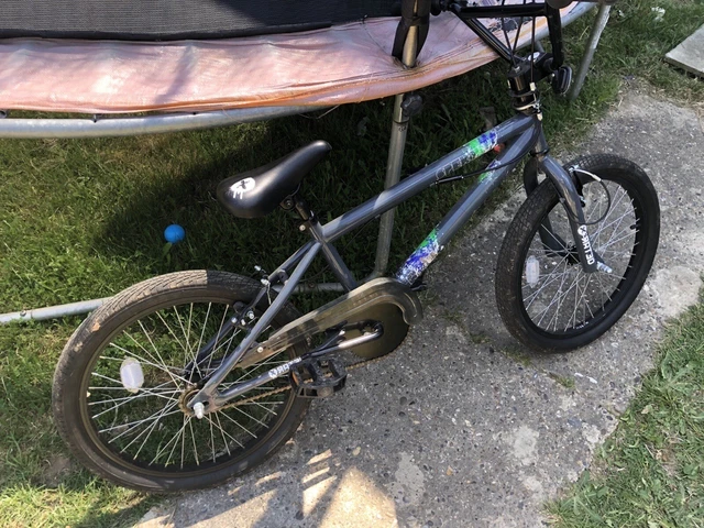 Huffy malice bike sale