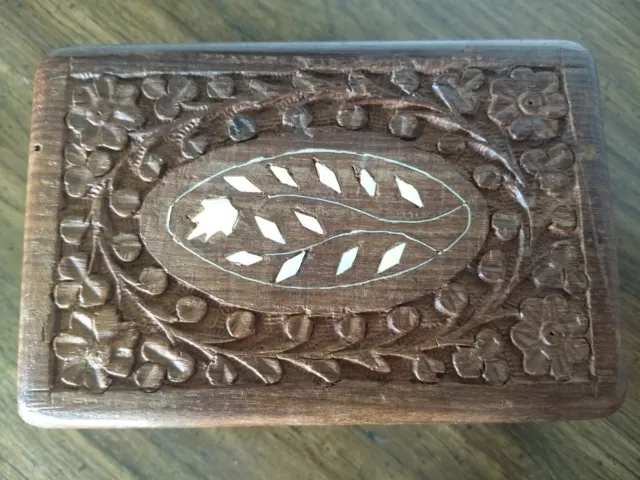 Vintage Wooden Hand Carved in India Sheesham Trinket Jewelry Treasure Hinged Box