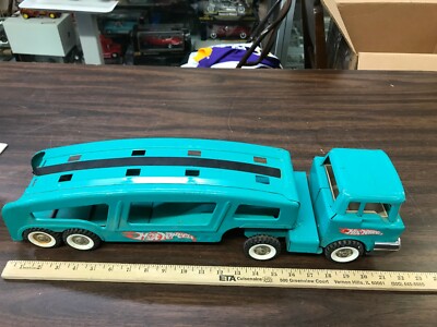structo car