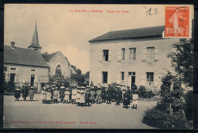 [CPA979] France, La Roche en Brenil - Ecole des Filles - very fine old postcard