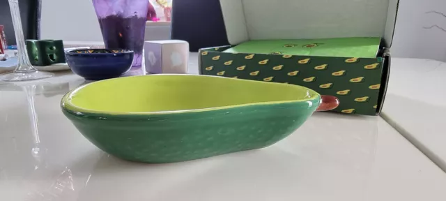 Avocado Schale aus Keramik - NEU - für Dein Müsli - als Accessoir - als Geschenk