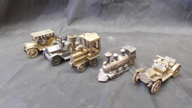 lot de véhicules  miniatures métal sans marque