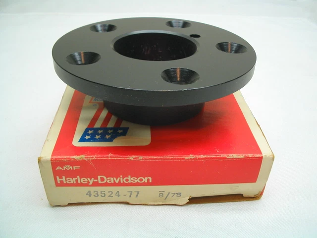 NOS Front Wheel Bearing Housing 43524-77 Harley Shovelhead FX Sportster