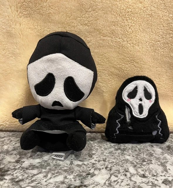 Ghostface Funko Mopeez Halloween Collectible Scream Horror & Bonus Ghost Face