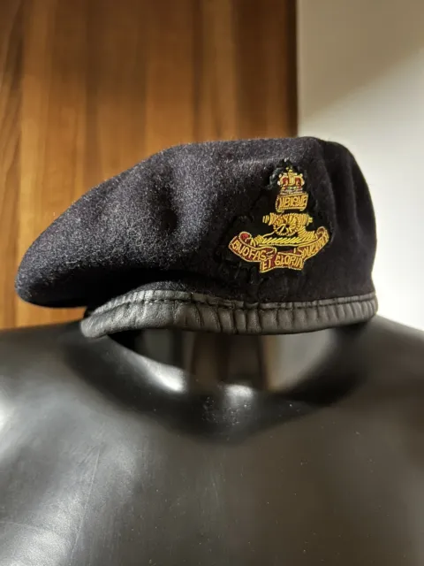 Royal Artillery Officers Beret Navy Blue Officers Cap Badge VGC British Army