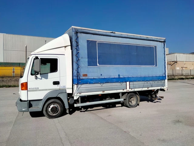 Atleon Nissan Autocarro Per Trasporto Di Cose (Cassone Con Sponda Caricatrice)