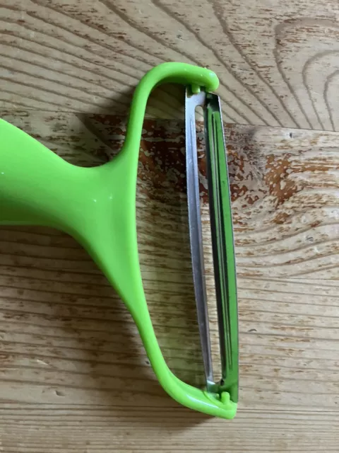 Vegetable peeler Cabbage grater Slicer Salad Shredder cutter Kitchen gadget