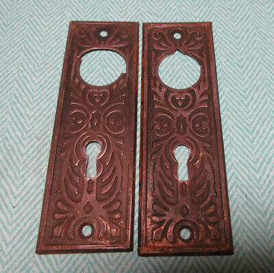 Pair Vintage Pattern Door Knob Skeleton Key Hole Plates Covers