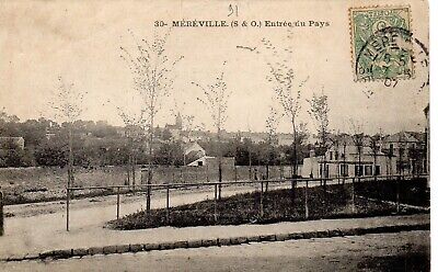 CPA de Meréville (91 Essonne), Entrée du Village, années 1900