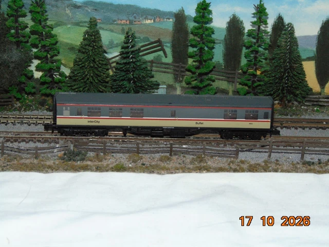 GRAHAM FARISH MK1 Buffer Car Intercity Boxed N gauge £10.00 - PicClick UK