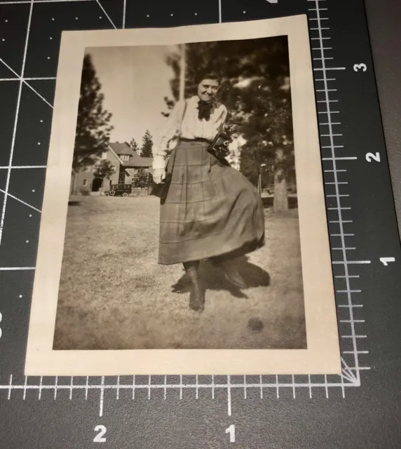 1910s Whitworth College University Spokane WA Woman CAMERA Vtg Snapshot PHOTO