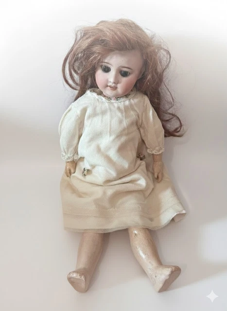 Poupée ancienne SFBJ 60 Paris 4/0 tête porcelaine