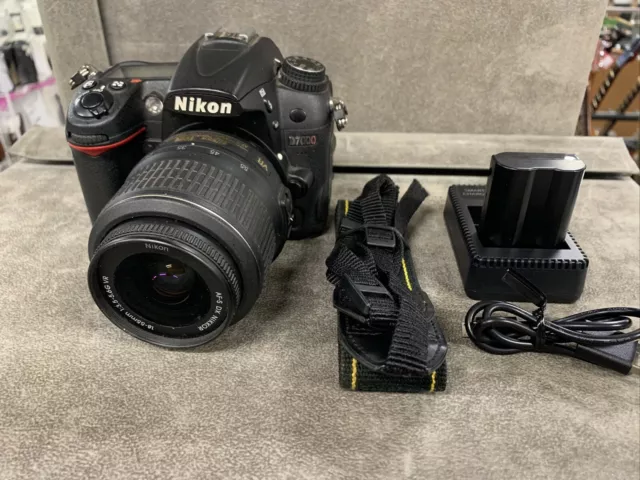 Nikon D7000 16.2 MP Digital SLR Camera + AF-S Nikkor 18-55mm Lens, 2- batteries
