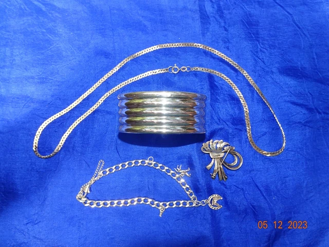 Sterling Silver  Jewellery in  bulk.