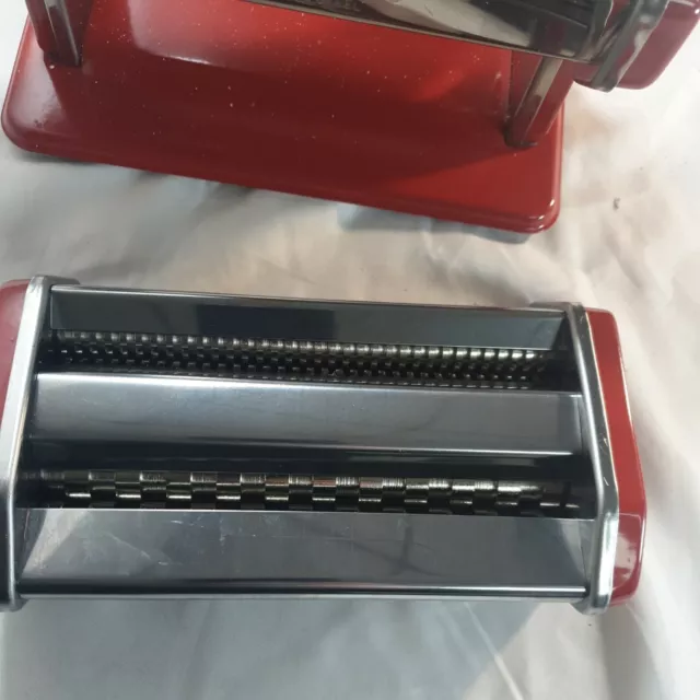 Kitchen Craft World of Flavours Pasta Machine - used missing handle- W39 3