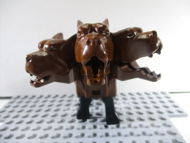 Lego Harry Potter Minifigure Fluffy Dog Three-Headed Forbidden Corridor 4706 Lego Harry Potter Minifigure Fluffy Dog Three-Headed Forbidden Corridor 4706