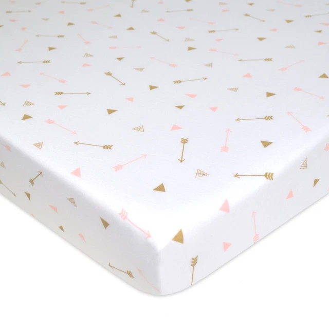 Hoja de juego de punto de camiseta de algodón de American Baby Co. - flechas rosa/doradas