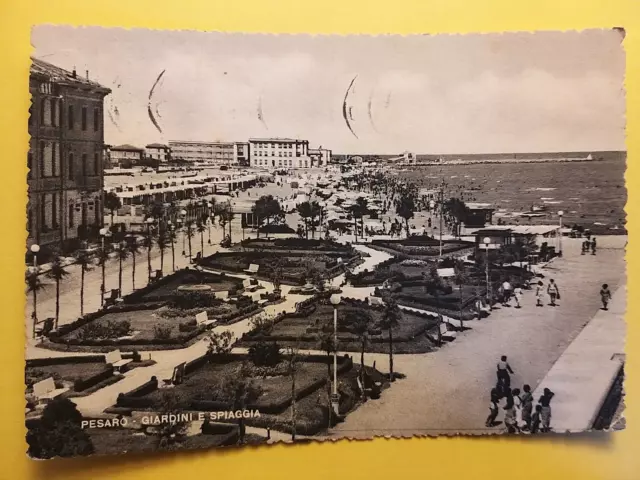 Pesaro - Giardini e spiaggia.