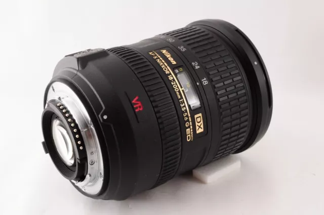 Objectif Nikon AF-S DX NIKKOR 18-200mm f/3.5-5.6 G SWM VR ED neuf en boîte... 3