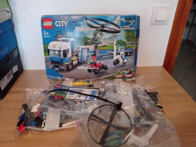 Lego® city - le transport de l'hélicoptère de la police, jouet de
