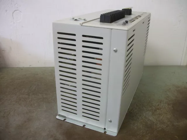 Allen-Bradley Ultra 3000 Servo Drive 2098-Dsd-Hv100-Se 230/460Volt 3Ph