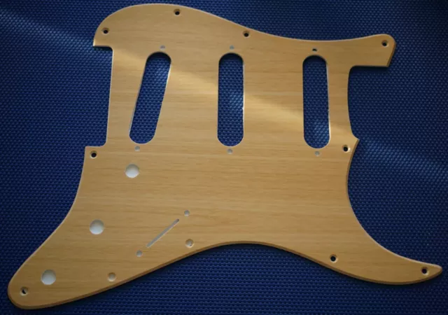 NEW Stratocaster 11 Hole PICKGUARD for Fender Strat Standard Maple Print
