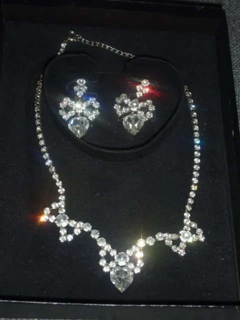 Vintage Boxed Joan Collins Heart & Bow Diamante Choker Necklace & Earrings Set