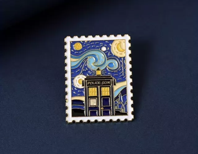 DOCTOR WHO Tardis Badge Van Gogh Starry Night