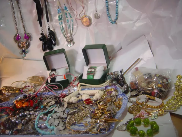 Massive Job Lot "Vintage" Costume Jewellery & Watches -109 Plus Items-Investment