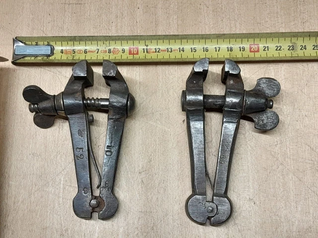 Ancien Etau d'établi Outil d'Artisan Horloger Bijoutier Serrurier Ferronnier