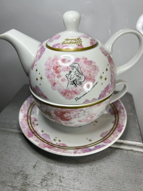 Disney Princess Sleeping Beauty White Tea for One. Teacup Tea Pot Collectible