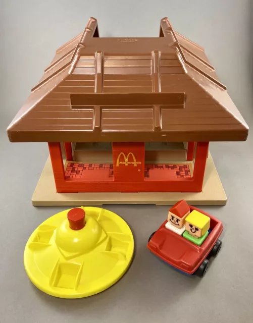 Vintage 1974 Playskool Familiar Places McDonalds Play Set #430 Not Complete