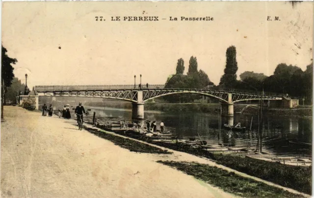 CPA Val-de-MARNE Le PERREUX La Passarelle Pont (983198)