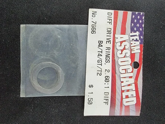 Vintage NEW Team Associated Differential Drive Rings 2.60:1 B4 T4 GT T2 #7666
