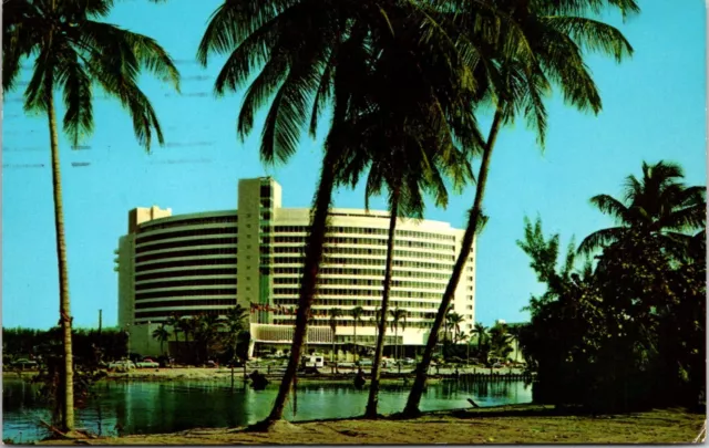 Postcard Fontainebleau Oceanfront Hotel Miami Beach Florida B35