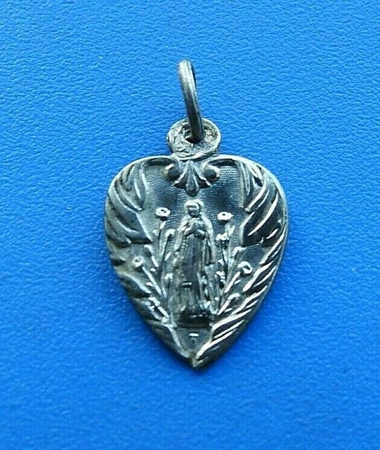 Broche Notre Dame De Lourdes En Métal Argenté - Occasion - Accessoire Religieux Vintage