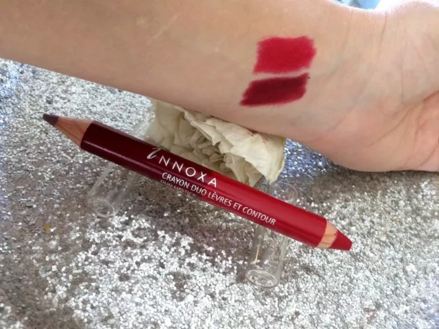 Innoxa  Crayon Duo Rouge A Levres & Contour Rouge Chic