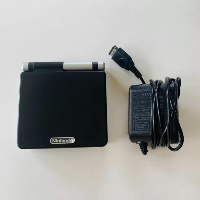 Nintendo Game Boy Advance SP Onyx Black with charger Used 