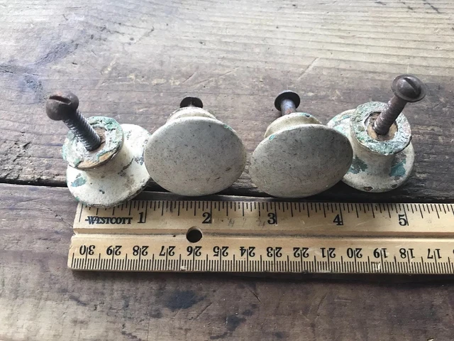 Chippy Wood Drawer Pulls Knobs Set 4 Salvaged White / Green
