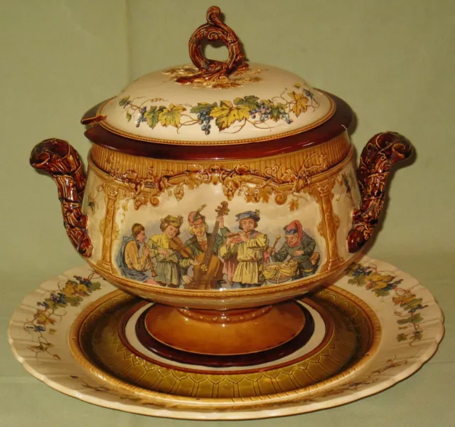 ANTIQUE VILLEROY & BOCH METTLACH GERMANY PORCELAIN PUNCH BOWL w/UNDERPLATE 1882